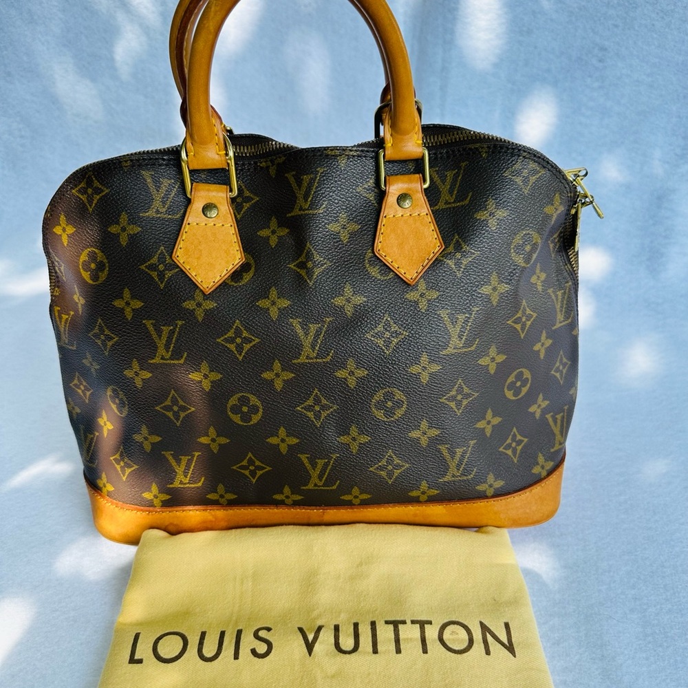 Louis Vuitton Alma Pm